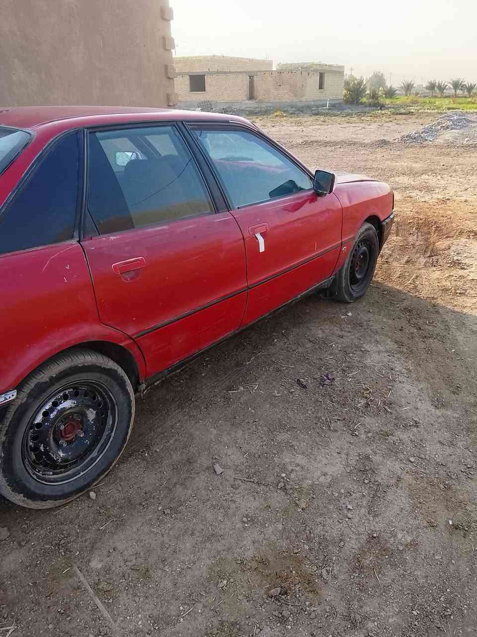 أودي البيع مديل 91مكان سماوه قضا لخضر وستفسار عل رقم ***********
