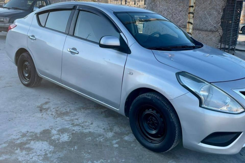 نیسان سەنی لاکشمیبای 2015 یەدە نیکل 
دەبڵ گێچ 
تەنها یەک پارچەو نیوی سبوخە 
بەبێ ناو نوکە دەرزی پشت و پێشی نەتی 
سەیارەکە لۆک لۆکە چرکەی تێدا نیە 
یەک ٢٥٠ مەسرەفی هەبوو پارەکەت بۆ دەگەڕێنمەوە 
تا ئێستا سپێری دانە بەزیوە  

سـعـر : لە کۆمێنت داوابکە ڕاستەوخۆ بۆت دێت 📥 

گێر و مەکیەنەی بەشەرت 
هیچ کێشەیەکی تێدا نییە 

ژمارەی خاوەنەکەی 
***********
***********
