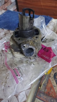 سلندر أصلي • مكينة بزون • يحتاج تعمير