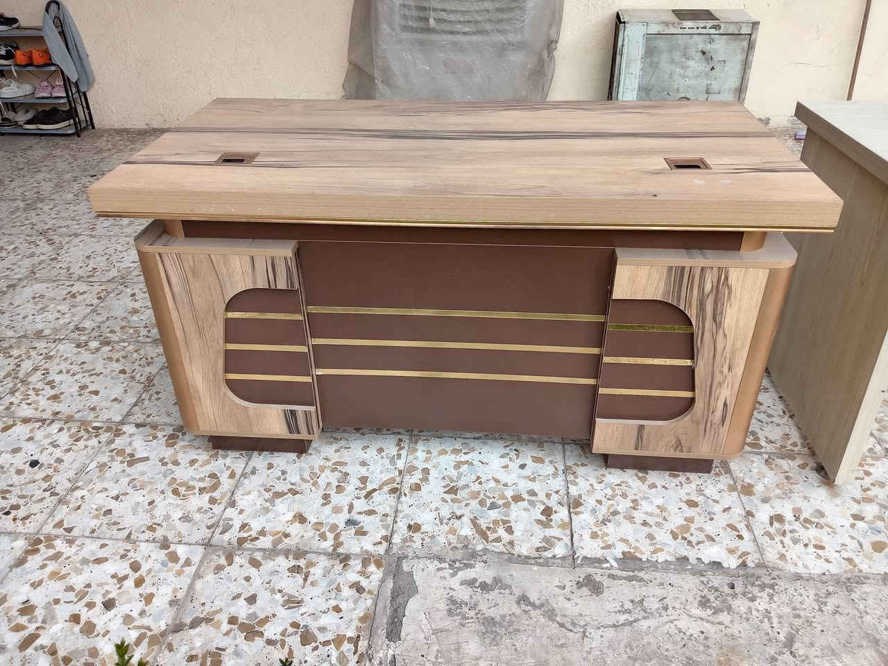 بغداد نهايت حي ور سبع قصور يوجد توصيل عندي الكل بغداد الشراي النتصال على رقم موجود واتساب *********** يوجد توصيل عندي الكل بغداد 👋
