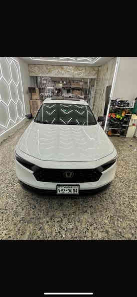 هوندا اكورد2024 ياباني  الاصيل
 هايبرد سبورت )
السيارة ماشيه13 الف 
• مكينة 2000 هايبرد تنفس طبيعي
• كير اوتوماتيك 
• شاشة كبيرة
•فتحه
• كاميرا خلفية 3 انظمة
• كرسي كهرباء  لون اسود  
• رادار امامي
• مانع تصادم
• محدد مسار 
• تصحيح مسار
• شفتات بالستيرن
• مثبت سرعة
• مانع انزلاق
• دخول ذكي 
• إنارة ترحيبية
• هندبريك كهرباء
•لايت عدسات زينون
• نظام اوتو لايت Auto
• لايت العالي زنون 
• حساسات مطر 
• حساسات دخول الإنفاق
• حساسات ضغط هواء الإطارات
• أوامر صوتية
• 3 أنظمة قيادة (eco, ev, sport)
• بلوتوث
• مدخل USB + AUX
السيارة بي 3 قطع صبغ جاملغ باب جاملغ خلفي 
ايبراك سليم
المكان بغداد الغزالية
للاستفسار 
***********
