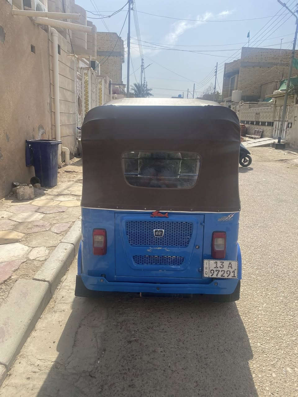 السلام عليكم تكتك للبيع ٢٢ شهر ٥ كشره كفاله مكينه بس بستم سعرها ٨٢٥٠ شراي اتصل *********** مكاني عماره ابو رمانه

