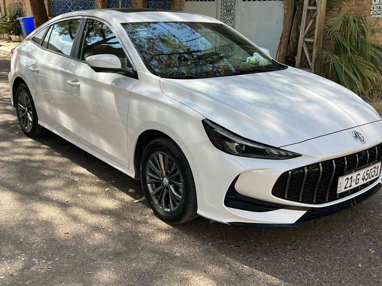 *********** ايمجي فايف موديل 2025  فول فول مواصفات  مواصفاته معروفه  
ماشي 20  كيلو متر  
السياره بسمي شرط تحويل وكاله بطاقه بنزين موجود  سنويه هزه 2031  جديد ملاحضه  شبرر  تعديل بارد بل باب سكد  او بدون فتح الباب
سعره 116 مجال عنوان كركوك *********** كركوك, العراق
