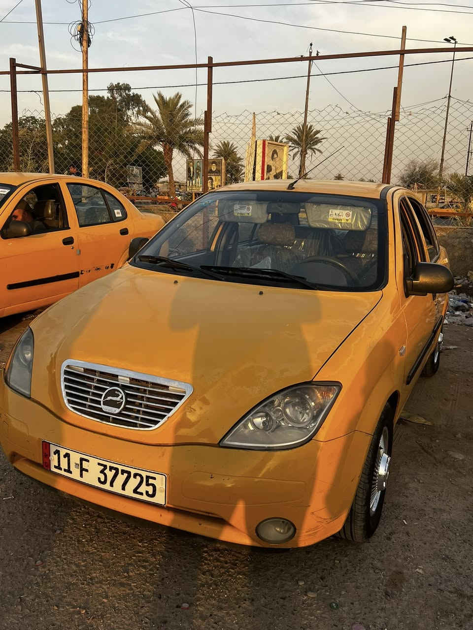 السلام عليكم طيبه موديل 16 السياره بسمي سنويه لل28هيه وغرامات مصفره تبريد شغال 
مكينه مال كيه براد الحماوه ربع بيه هلال معمر 
وطخه بل باب بدون تبديل السعر 37 وبيه مجال 
***********
