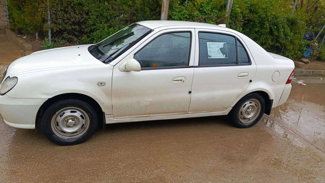 سيكي موديل 2013 كصه جديده السياره بدون صبغ أو ضرر
كير مكينه شرط تبريد صدر كله جديد تواير جدد
ماشيه 160 السياره عل بلاد
رقم نينوئ كابون بانزين بيها
الاستفسار
***********
***********
اخوان اني مكلف بل نشر اتصل عله صاحبها
