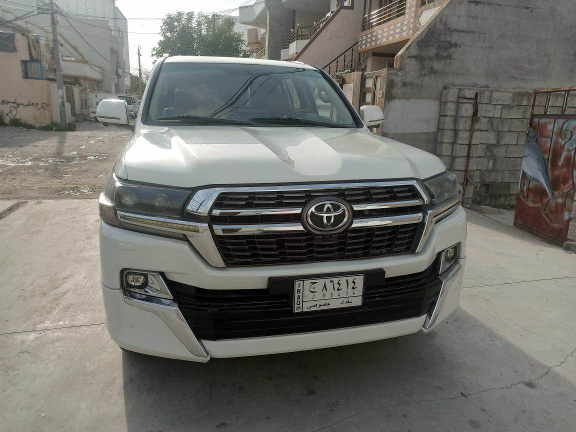 2011 كراوه به 2021
مواصفات فول VXR 6.7سه ياره يه پاكو جوانه ره قه م يعه سله به لام من به شه رت تحويل ناي فروشم 
كامل بوياخ كراوه  كيروو مه كينه كاره باي به شه رت
كورينه وه ش ده كه م 
سعري ١٧٠
*********** كالار, السليمانية
