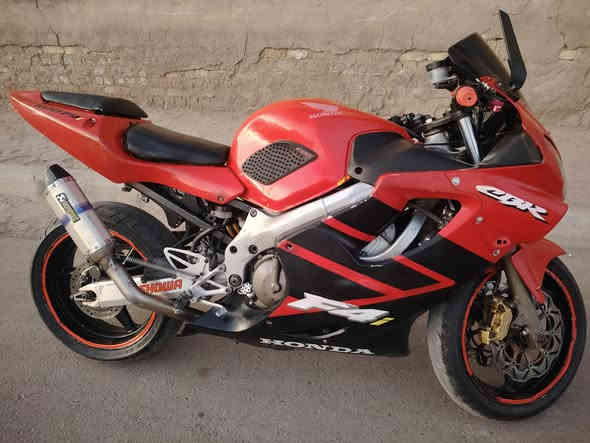 اف وراي البيع دراجه حلوه ونضيفه بيها شويه ضعف بالشحن ماعرف باتري كتف الله شاهد ماعرف بيهن السعر 17وبيها مجال ابيع هلموجود تجي تفحص واتخذها مكاني ميسان ***********
