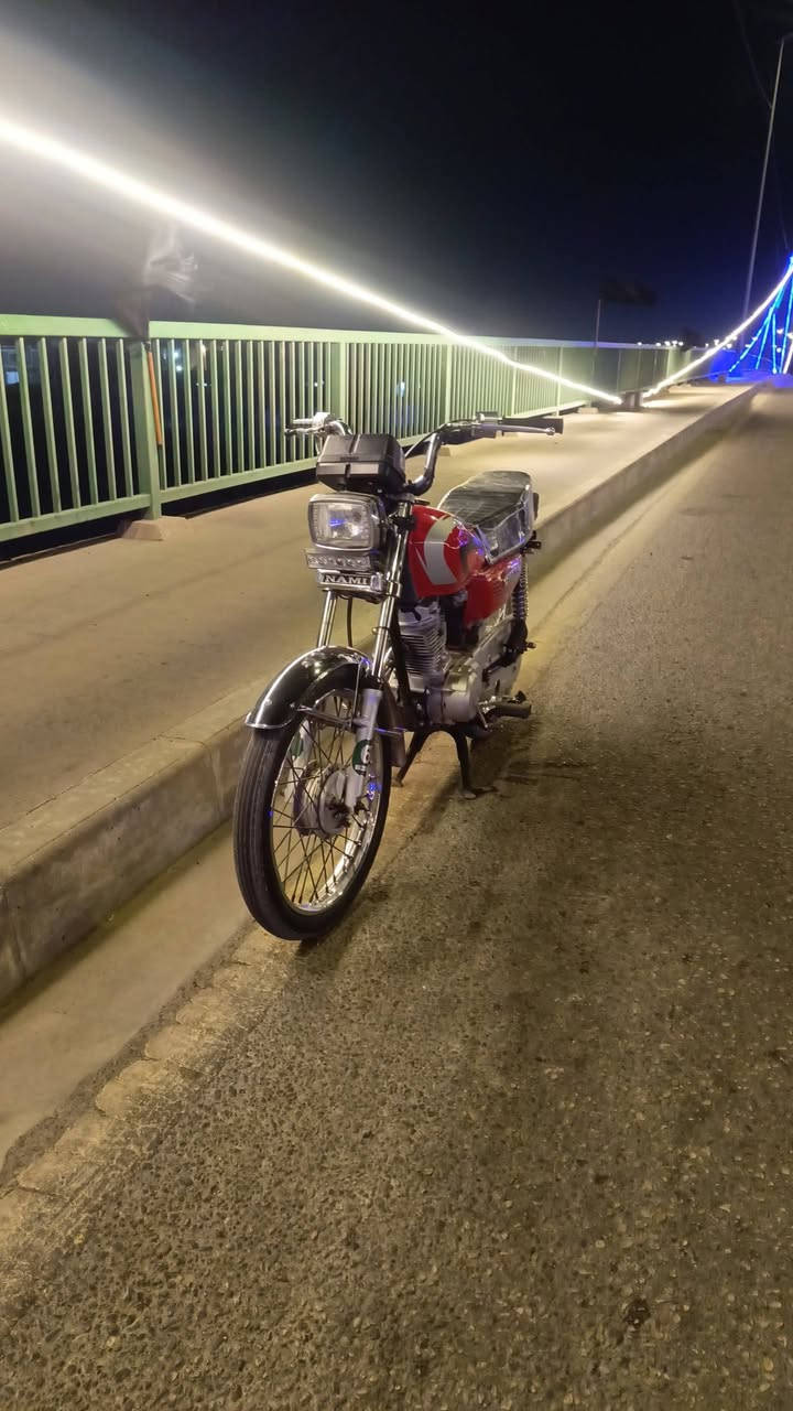 السلام عليكم دراجه ايرانيه نظيفه اوراق الوكيل مالتها سيد خلدون شعراء بغداد موديل 19 اوراق قولي يريد يراسلني ***********
