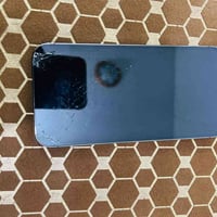 ايفون ١٣ برو ماكس • بطارية ٨٣٪ • شاشة وظهر مكسورين