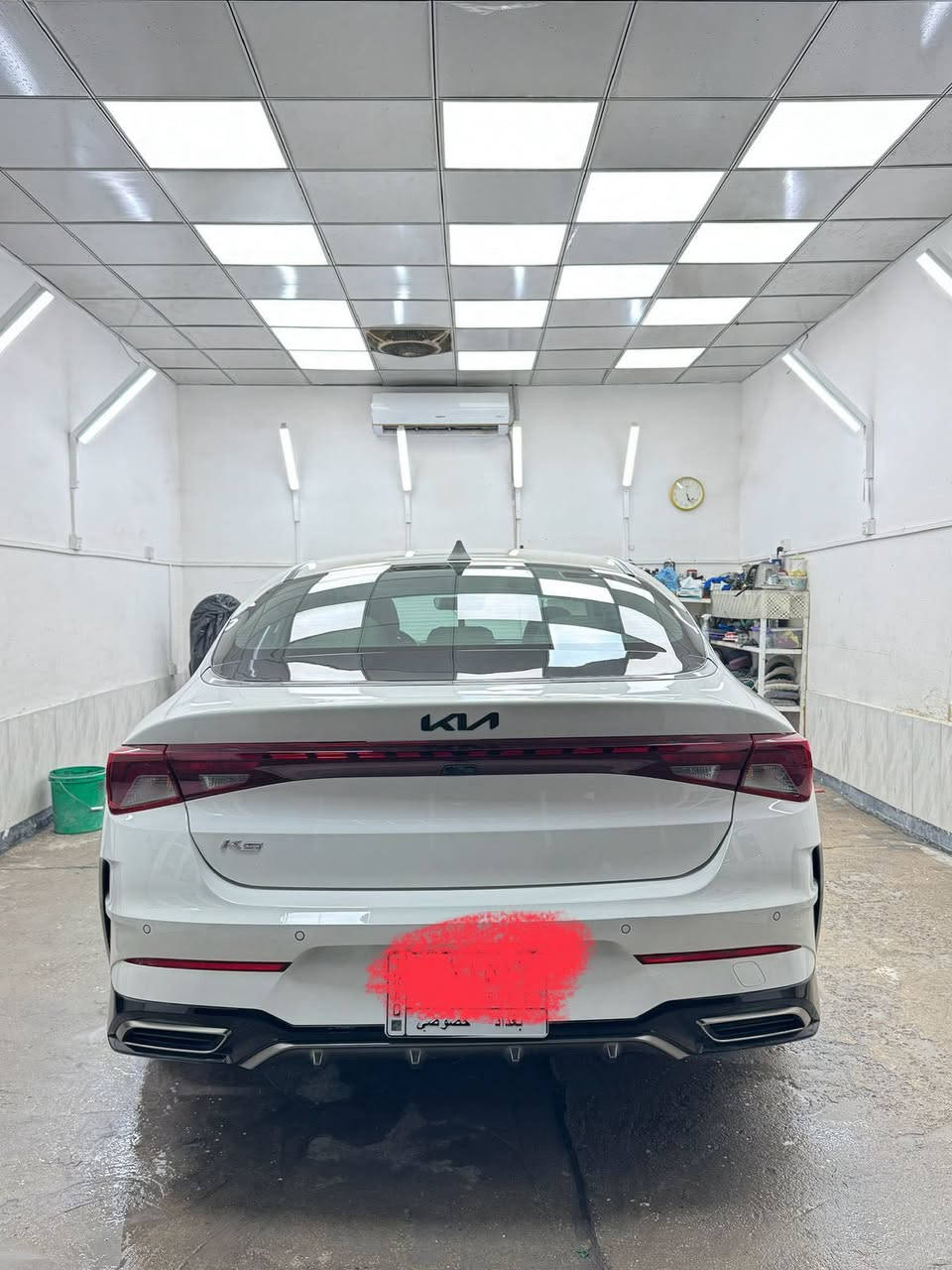 سلام عليكم شباب
سياره2022  الشركة الدوليه ضمان مجموعة الشركة الدوليه وكتب و كتلوكات الشركة كلها موجوده 

المواصفات بارد بقبق الجنط وصور موجوده

وشبر صبغ بالبنيد لا داخل شاصي ولا اي شي فقط الي فوك  غيره مكفوله السياره  

ماشيه   65 الف 

الرقم دولي بغداد تحويل ثاني يوم بسمي 

بصمه 

بصمه جنطه خلفيه 

بصمه ابواب 

ترحيب ابواب

ويل حجم 19

خمسه ويل كب 

سبير منازل

 

تشغيل عن بعد 

 

مقعد كهربائي 

مقاعد جلد ومخمل 

كشافات LED زينون اربع عدسات 

مري شفط

قطعتين تبريد 

تبريد لمس و خزن 

مخرج طاقه + USP

خمس وضعيات قياده

محرك 2000 دوش

مكان السياره بغداد الكرخ الغزاليه  

السعر 180 وبيهه مجال 

للاستفسار اكثر  خاص

***********
