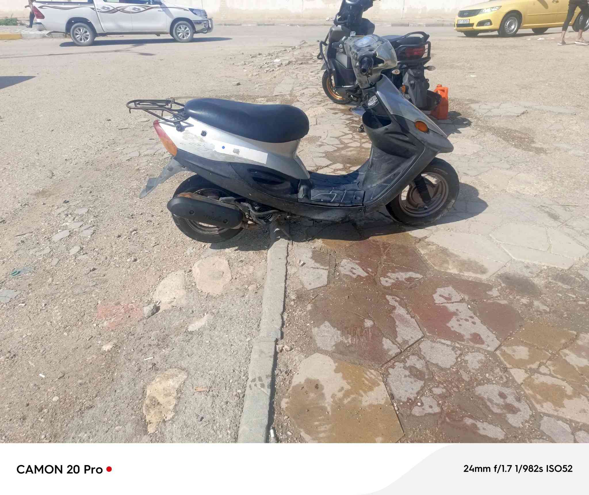 للبيع بيجي فحل سلف هندر كهربائياته كلها شغاله ماكينه شرط ناعمه نهضه مشي مكاني ا العصافير سعر 225 قفل 
***********
