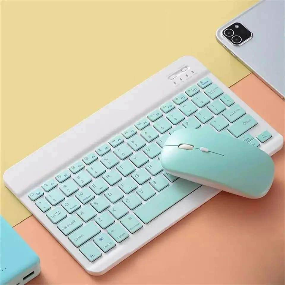 ✨⌨️ خلي شغلك أسهل وأرتب مع كيبورد وماوس أنيقين!

يدعمون العربي والإنجليزي ويشتغلون بالبلوتوث على اللابتوب والتابلت والموبايل بكل سهولة 🔗💻

✔️ تصميم نحيف وخفيف للحمل
✔️ تشغيل طويل يوصل لـ 150 ساعة
✔️ كيبورد بالشحن + ماوس ببطارية AA
✔️ أزرار جذابة وملمس ناعم
✔️ متوفر سماوي وأسود

راحة، أناقة، وأداء يعتمد عليه وين ما تروحين! ✨ بغداد, العراق


**إذا كنت صاحب هذا الإعلان وتريد حذفه لأي سبب، رجاءا أرسل رسالة إلى الدعم الفني**