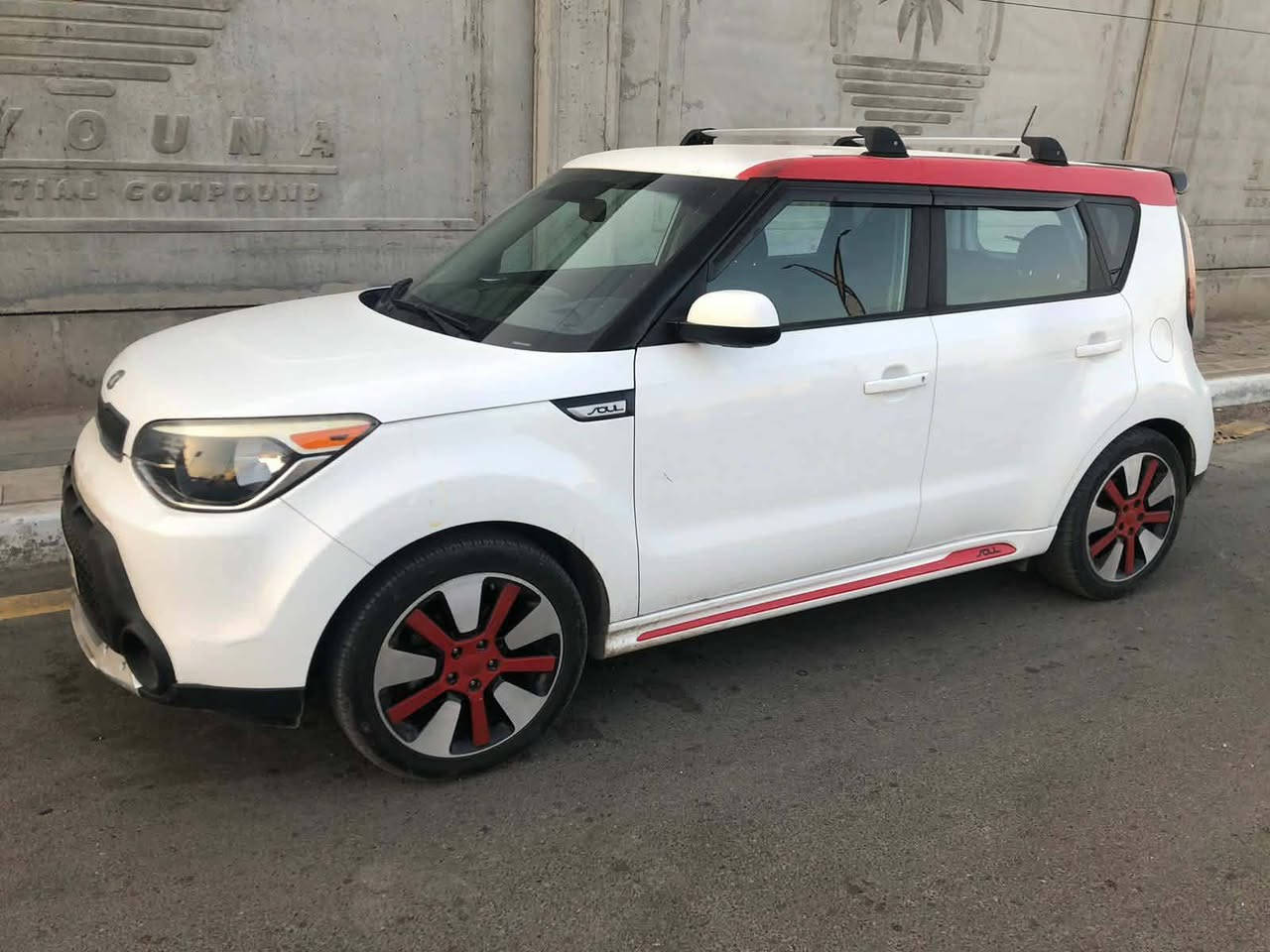 السلام عليكم
كيه سول

موديل ١٦ 

ماشيه 40الف شرط زيرو

تدفئه +تبريد شفال

تحكمات مري تثبيت سرعه 

نضام ايكو 

مسجل سستم + دمام 

سنتر لك +نضام سرقه

مكينه ١٦٠٠ جي تي اي كفاله

كير ميكانيكي كفاله

حداديه جديده 

تخم تاير جديد 

باتري جديد 

كهربايات تحكمات كله شغال

وارد امريكي حادث جاملغ خلفي بدون ايرباك حادثها كلش حلو 

والباقي كفاله عامه من كلشي 

رقم نكليزي بسمي هزه جديده سنويه جديده 

السعر ١٠٥مجال بسيط 

هاتف ***********

تفاصيلها كلها ذاكرها الموشراي ليتعبني 

مكاني بغداد المشتل الشارع العام
