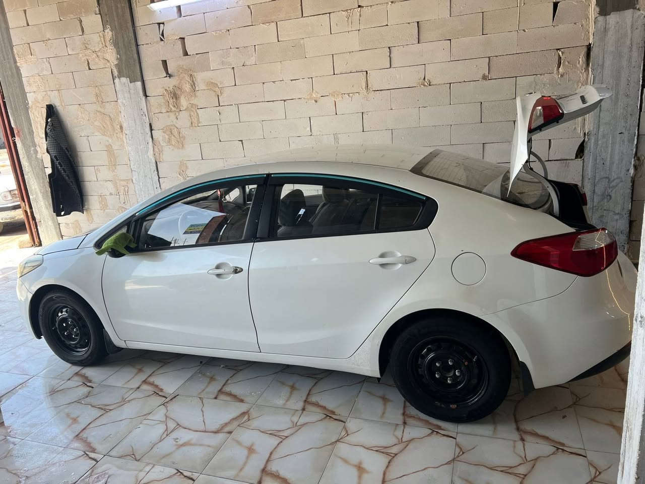 سيراتوا موديل 2015
خليجي جاهزه تحويل ثاني يوم مكينه گير تبريد حداديه تخم تاير جاهزه من كل النواحي 

اقرأ الفحص وخابرني وتدلل

ذي قار سوق الشيوخ 

السعر 105 وبيها حگ الجيه
***********

