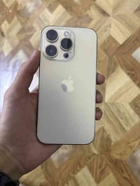 ايفون ١٤برو فقط مو ماكس ذاكره ١٢٨ بطاريه ٨٨ الجهاز كله بلاد ممفتوح فقط...