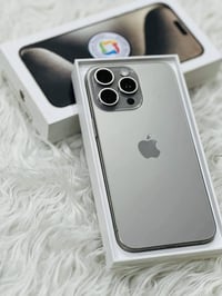 ايفون 15 برو ماكس • ٢٥٦ • بطارية ٨٦٪