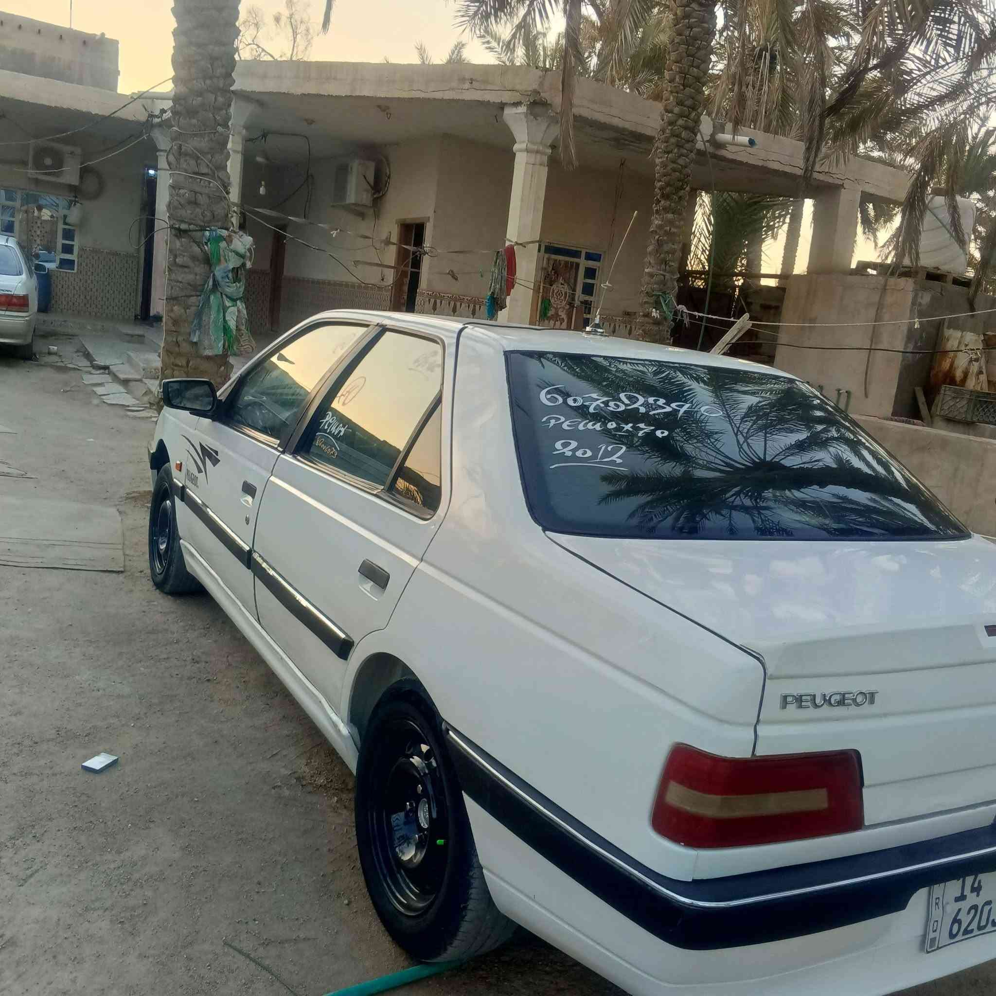 ياالله بيجو 405 رقم انكليزي بصرة السيارة كفاله من ضربه كير مكينه خير من الله كهربائيات كله شغاله تبريد شغال حداديه جديده تخم تاير السعر 35 وبيه مجال الشراي واني خادم مكاني بصرة أبو الخصيب وهذا رقمي ***********
