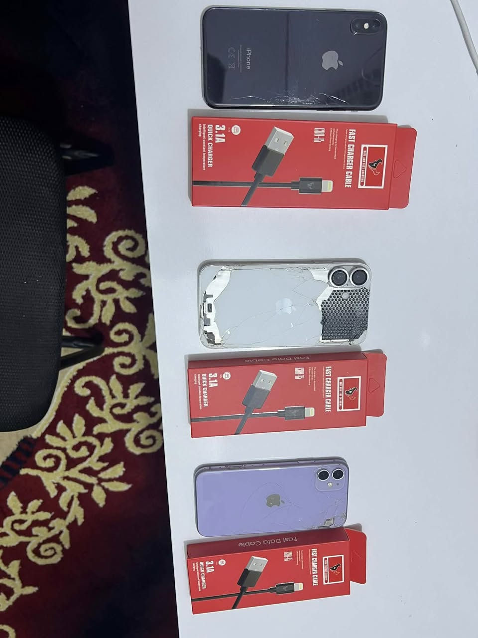 السلام عليكم 💙
ايفون عدد 3
كلهن سيمكارت ما يشتغل
وكلهن مستبدل بطارية وبيها صرف 
وكل واحد مصور فيديو تجي ماسنجر ادزلك ياهن او اي واحد تريد 

1/ ايفون 11 مستبدل بطارية تقرة 81% وبصمه الوجه ما تشتغل كامرة شغاله مفتوح تخطي وذاكرة 128
السعر مع التوصيل 115 الف ثابت ✅

2/ ايفون Xr محور 16 مستبدل بطارية تقرة 100% بصمه شغاله الجهاز الخلوي بي مشكله الكامرة شغاله وذاكرة 64
السعر مع التوصيل 95 الف ثابت ✅

3/ ايفون X عادي مستبدل بطارية تقرة 100% بصمه الوجه ما تشتغل كامرة شغاله الجهاز الخلوي بي مشكله  وذاكرة 64
السعر مع التوصيل 85 الف ثابت ✅

ملاحظة* السعر ما بي مجال ابداً ما يعجبك اعبر المنشور وما اقبل اي شخص يعاملني بالتعليقات باي سعر تريد تعامل خاص موجود واخليك على راسي 🙏
الملحقات فقط كيبل شحن جديد 🔌
مراوس للاسف ماكووو ❌
رقمي *********** واتساب
عنواني محافظة واسط ❤️
توصيل موجود لجميع المحافظات مجاني ✅
