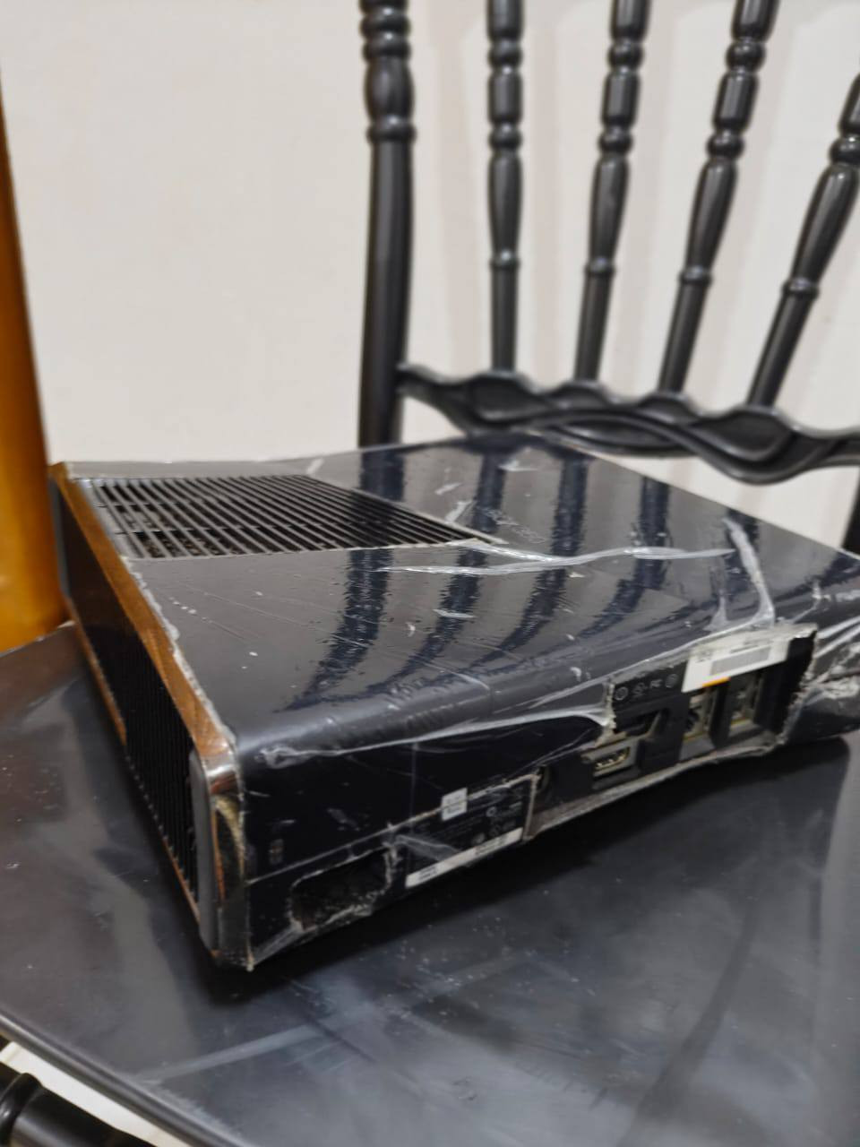 السلام عليكم اكس بوكس360 سلم العابة كلة مهكرة بلي نضيف بعدة بجياستة165قفلة ويا يدات2 مكاني بصرة جزيرة رقم الهاتف***********
