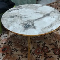 طبلة • طاولة