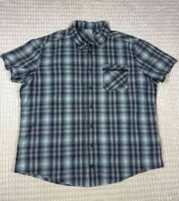 قميص فرنسي • أصلي • مقاس XL