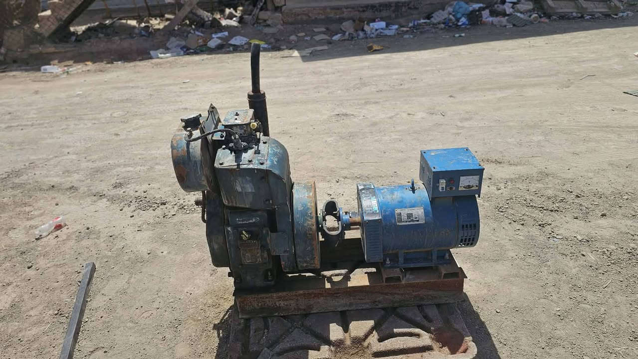 السلام عليكم مولدى هندي للبيع مستعمل شي قليل المكان بابل القاسم الشراي يتصل ***********
