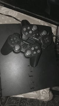 بلي ثري مهكر مع يدتين وكامل ملحقاته + بي أكثر من 20 لعبه