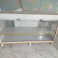 ميز طويل • ٣ قطع • ٢ قطع