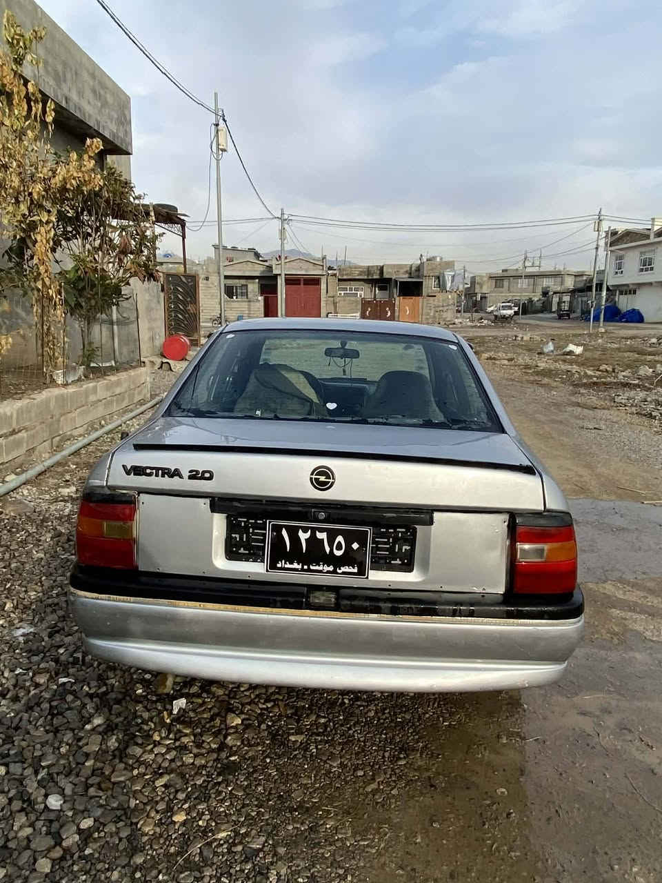 سەرەتا بەناوی خوای گەورە و میهرەبان ❤🤍
ئۆپڵ ڤیکترا 🩶
مۆدێل 1995 
مەکینە 20 گێڕ عادی 
پشت و پێشی کەپس بێ تەقە و ڕەقە 
کارەبای کامل مەزبووت 💯

سعری 20 وەرەقە و مەعاملەیەکی برایانە ❤🌸
شوێن/ حاجیاوا - ڕانیە 
ژ.م/***********
