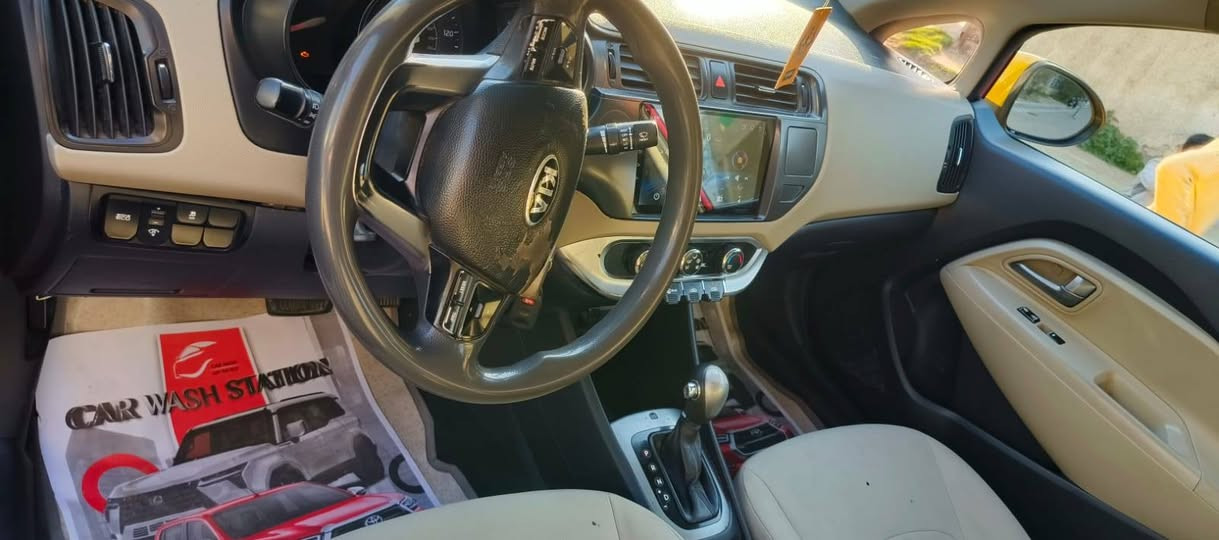 كيه ريو موديل 13 بيه بس بنيد جاهزه من كلشي تحويل سعر 75 وبيه مجال رقم *********** المكان الشعب
