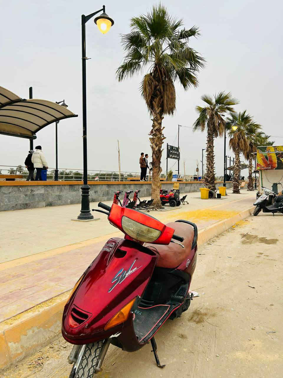 السلام عليكم درجه فراشه نضيفه كلها شغال كهرباء سلف هندر سعر 350 وبيه مجال نجف حي أنصار ***********
