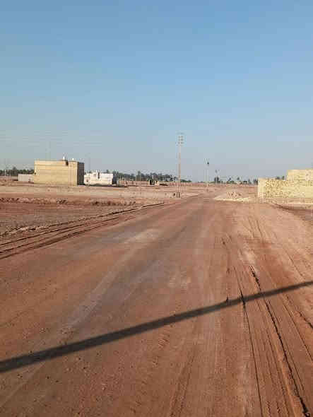 يوجد قطعه ارض المساحه (300) متر الخدمات كهرباء وماي وشوارع سبيس طابو زراعي سند 25 قرار محكمه قرب جسررر الحولي خلف مقاطعه 5 /  السعر 13 
ملاحضه المنطقه بيها بيوت وعالم ساكنه 
 للاستفسار ***********
