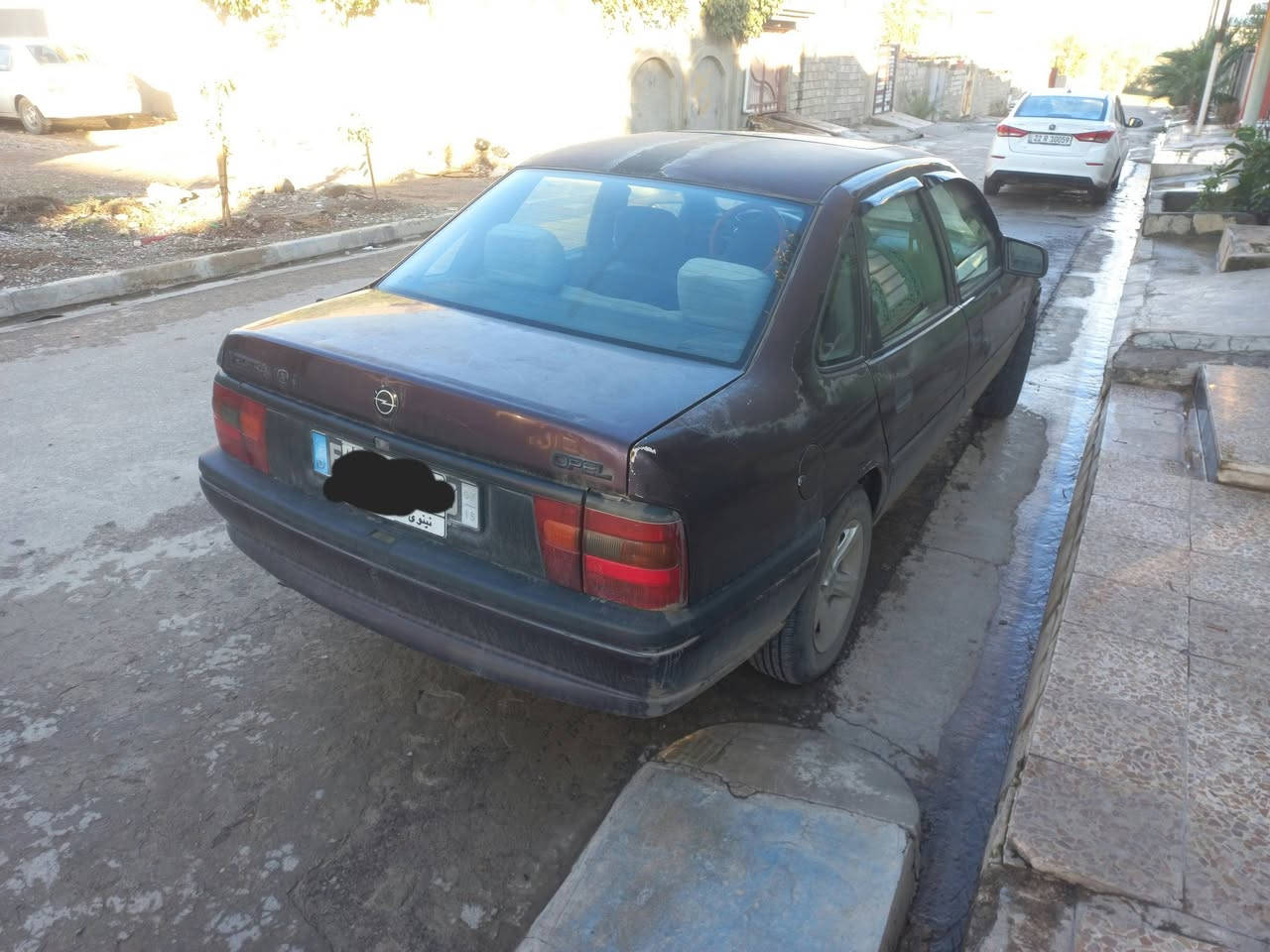 فكترا للبيع لون باذنجاني
سيارة أوبل فيكترا

موديل 1992 حجم 16 محدثة سيستيم 1995

السيارة نظيفة جدًا وما محتاجة أي مصرف ويل كاب وايرمنية كاملة تنتة بيها شاشة وكامرة خلفية طخم تاير جديد بيها اثر نفخ وشوية تقحيل سيارة مال بيت  

رقمها ألماني نينوى وشرط تحويل بدون وكالة واني صاحبها الشرعي 

بيها كابون بانزين الكتروني سيارة مثل ما موضح ما متعوبة 

سعر والتواصل ع رقم ***********

مكانها موصل الايمن
