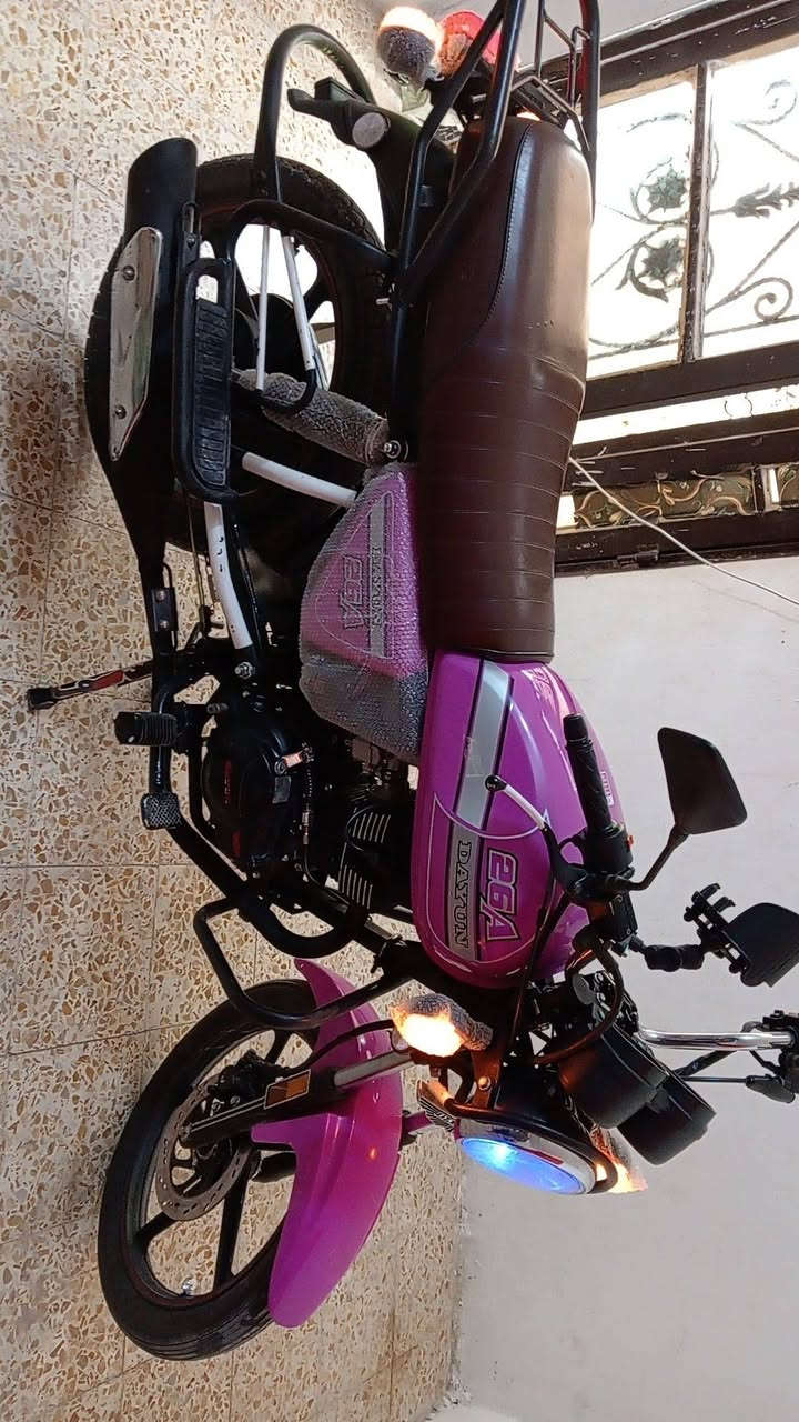 دراجه دايون لبيع موديل ٢٣ نضيفه دراجه أوراق اصولي وكيله علي عنجور سعر مليون ٩٠٠ وبيه مجال *********** مكاني نجف كوفه بل سهله
