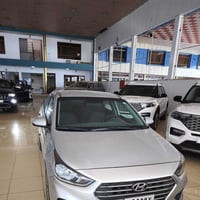 اکسنت للبيع  موديل 2019  وارد امريكي  مواصفات نص فول  محرك 16 GDi  كير...