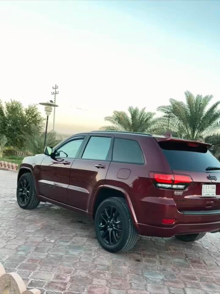 جيب شيروكي وارد امريكي موديل 2020 حادثها جاملغ وبنيد مكينة 6 سلندر ماشية 60 الف تحكمات ستيرن فتحة سقف كشنات كهرباء جنطة كهرباء هواي مواصفات ماذاكرهن رقم بصرة بسمنة مكانه البصرة /قضاء المدينة 

رقم الهاتف ‭0784 593 6816‬
السعر 255 بيها مجال حق جية Colombo, Sri Lanka
