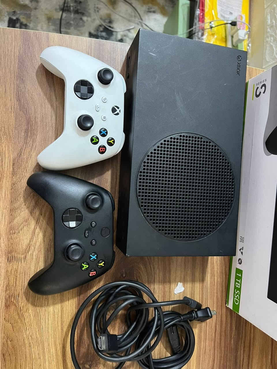 مستخدم فقط 3 اشهر. سعر 450 قفل  وياه جوستيك 2   شراي خابر عل رقم ***********
