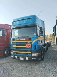 للبيع سكانيه موديل ٢٠٠٢ مكينه نجكتر كير كهربائي سنويه لل ٢٠٢٨ بسمي مرب...