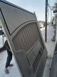 باب سلايت للبيع رتفاع مترتين وطول 3مترات و50 سعر 175 07700040494