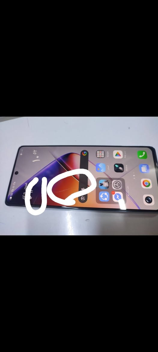 السلام عليكم
جيتي 20 برو ذاكرة 256 كاميرا 108 ميجابكسل 
120 فريم ببجي جهاز مرتب بس بي شخطين بالشاشه مأشر عليهن شخط مو فطر 
 سعر 200 
***********
