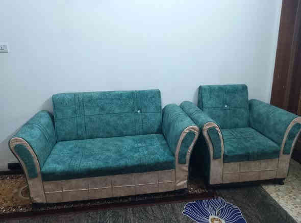 سلام عليكم تخم للبيع 7 مقاعد نضيف جدا تسكام المكان بغداد شهداء البياع الشراي يتصل بلرقم ويدلل *********** وتساب موجود توصيل بكروه
