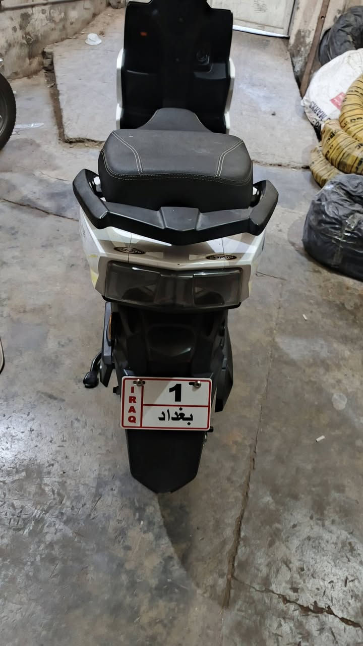 دراجه سكنس
مستعمله اربع اشهر
ست بطاريات 
بيها وصل +اسويجين وبصمتين
سعرها ٧٠٠
مكاني سوق الغزل او الشعب
٠٧٧٣٩٩٧٢٧


**إذا كنت صاحب هذا الإعلان وتريد حذفه لأي سبب، رجاءا أرسل رسالة إلى الدعم الفني**