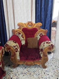 عندي اهذ تخم راهسي نضيف سعره 225 اهذ رقمي 07716796891