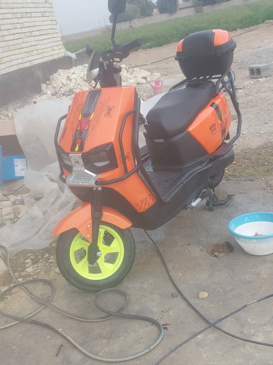 السلام عليكم للبيع دراجه شحن قبل 15يوم شتريتها بس هسه عتازيت واريد ابيعها عارضها 850وبيها مجال مكاني ابوغريب ***********
