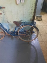 باسكل لبيع جديد وعوزة لو جوب لو تاير لخلفي 07717749129