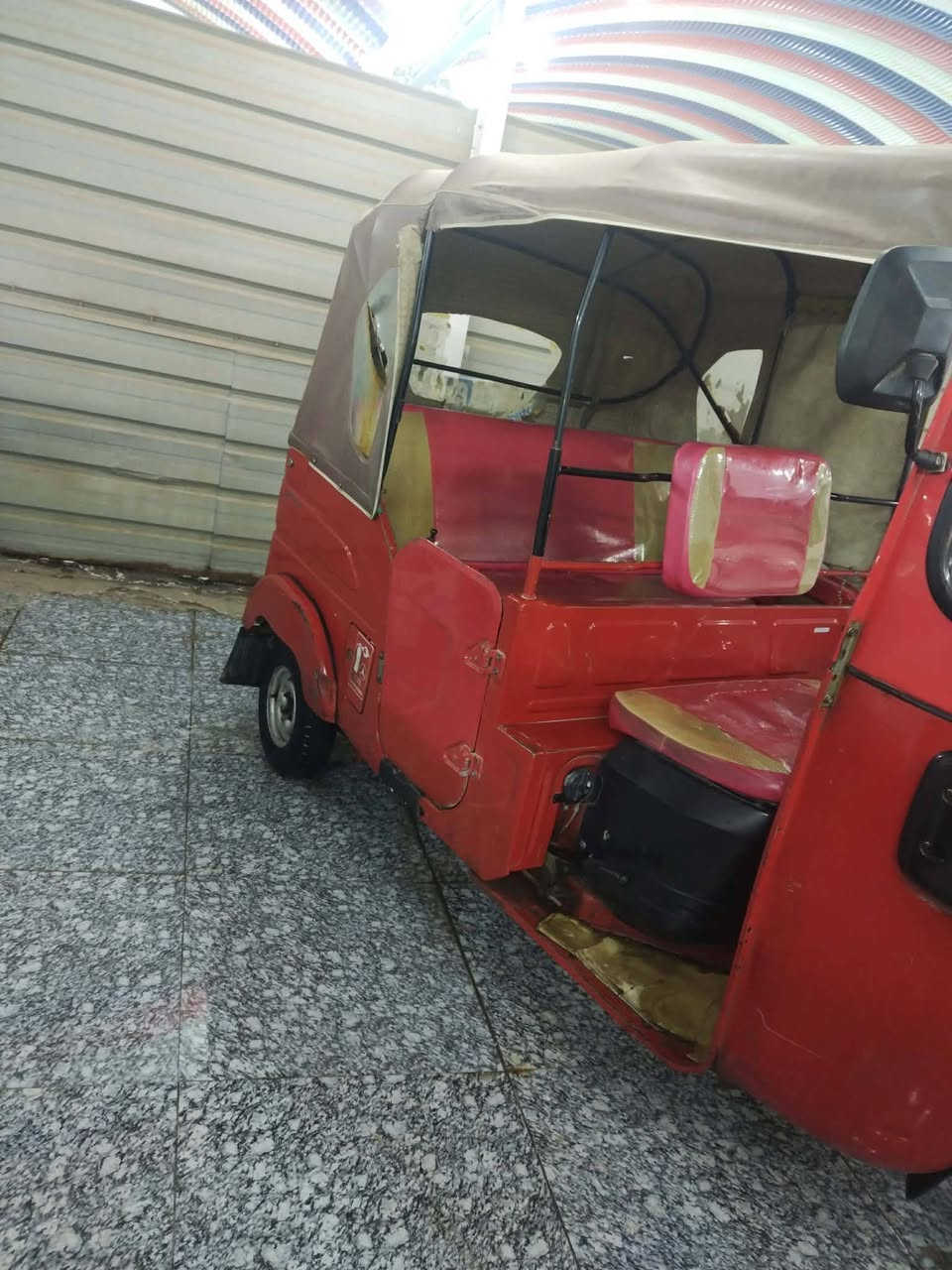 للبيع ٢١شهر ١١..
تكتك اوراق بيها ورقا ضايعه. سعر 3وربيع ***********
