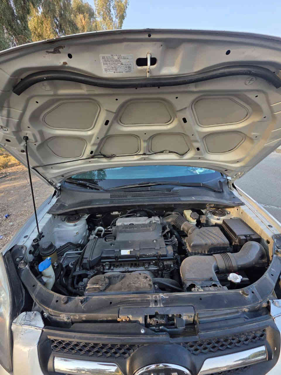 سلام عليكم سبوتج ٢٠٠٩ خليجي محرك ٢٠٠٠دوش رقم بغداد الدولي  بسمي مكفوله من الصبغ وتبديل مواصفات السياره حساسات كامره خلفية كشنات تدفئه تبريد بيانو مري شفط تبريد ثلج صدر وحداديه خير من الله جاهزة السياره للخير السعر ١١٧ وبيهة مجال بصيط مكاني بغداد الكرخ للستفسار ***********
