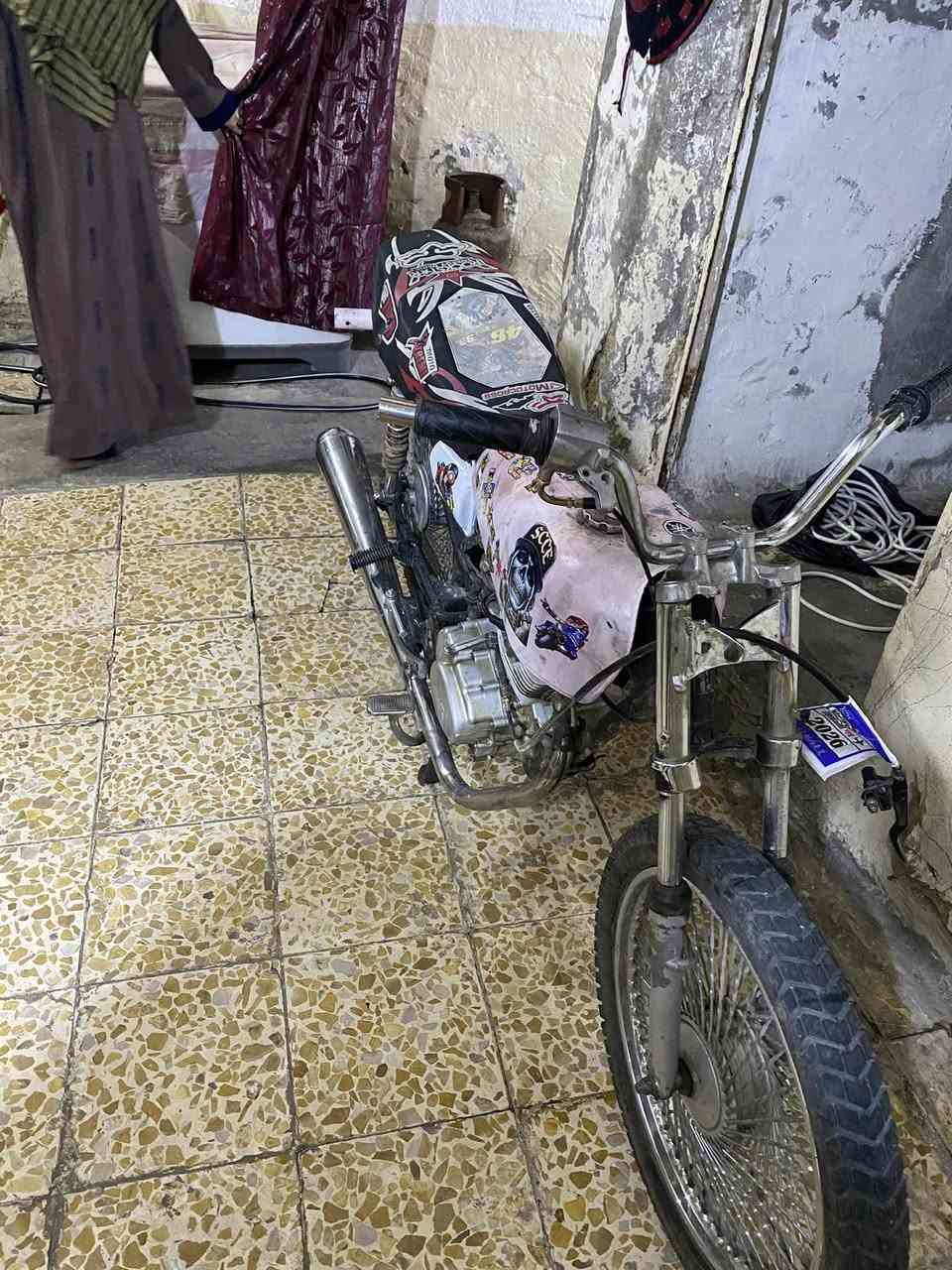 ايرانيه 5 كير شغاله شلعة معدل خير من الله ابيع كومة حديد العنوان بغداد السعر 160 الف وبيه مجال بسيط *********** واتساب او اتصال
