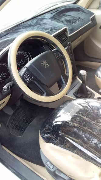 سلام عليكم بيجو أبيض خصوصي بغداد زيرو مدوشمه عام مرقم جديد ماشيه 2500زيرووو وضع الشركه للإستفسار الاتصال على الرقم واتساب ***********
