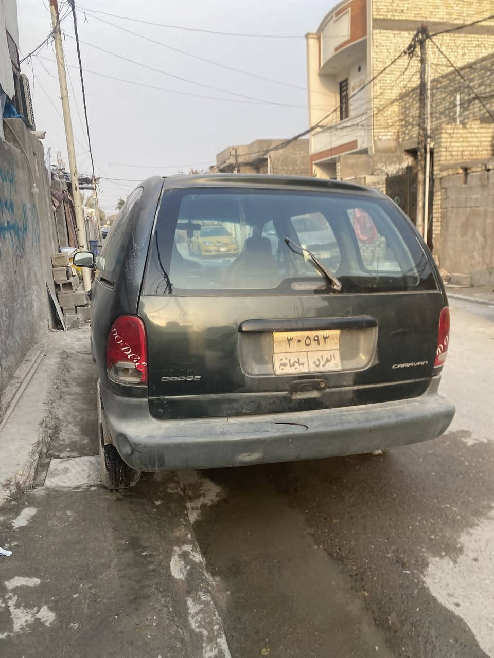 ‏سلام عليكم دوج￼ كرفان موديل 2000 رقم سليمانية للبيع مكاني بغداد الشعب حي البساتين رقم الهاتف استفسار ***********
